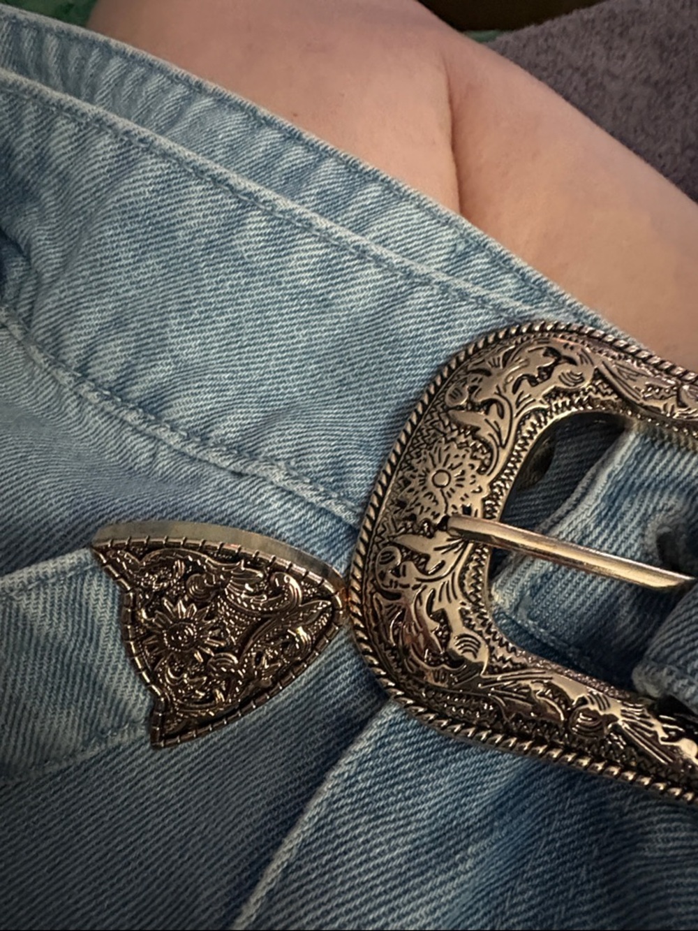 VICI Buckle Up western Denim Mini Skirt with belt - Washed Denim, M - Picture 7 of 8